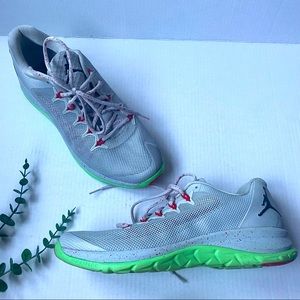 Nike Air Jordan Flight Runner 2 Grey/Green 715572-016 Men's Size 12